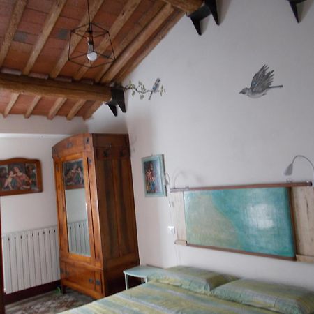 Guest House Le Arti Minori เซอราวาเลพิสโตเยเซ ภายนอก รูปภาพ