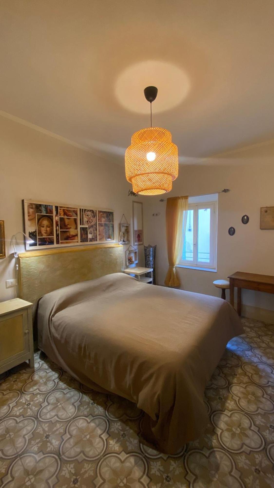 Guest House Le Arti Minori เซอราวาเลพิสโตเยเซ ภายนอก รูปภาพ